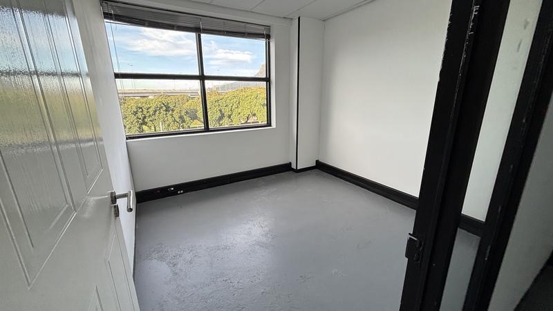 To Let commercial Property for Rent in Northgate Island Western Cape